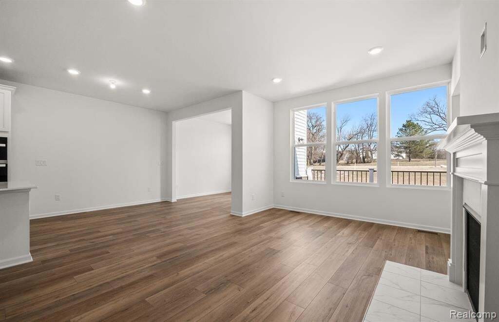 Condo in Ann Arbor, Michigan, United States 5 - 18871478
