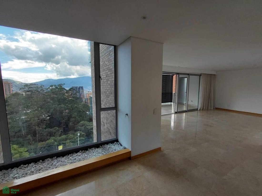 Condo in Medellín, Antioquia, Colombia 4 - 17731398