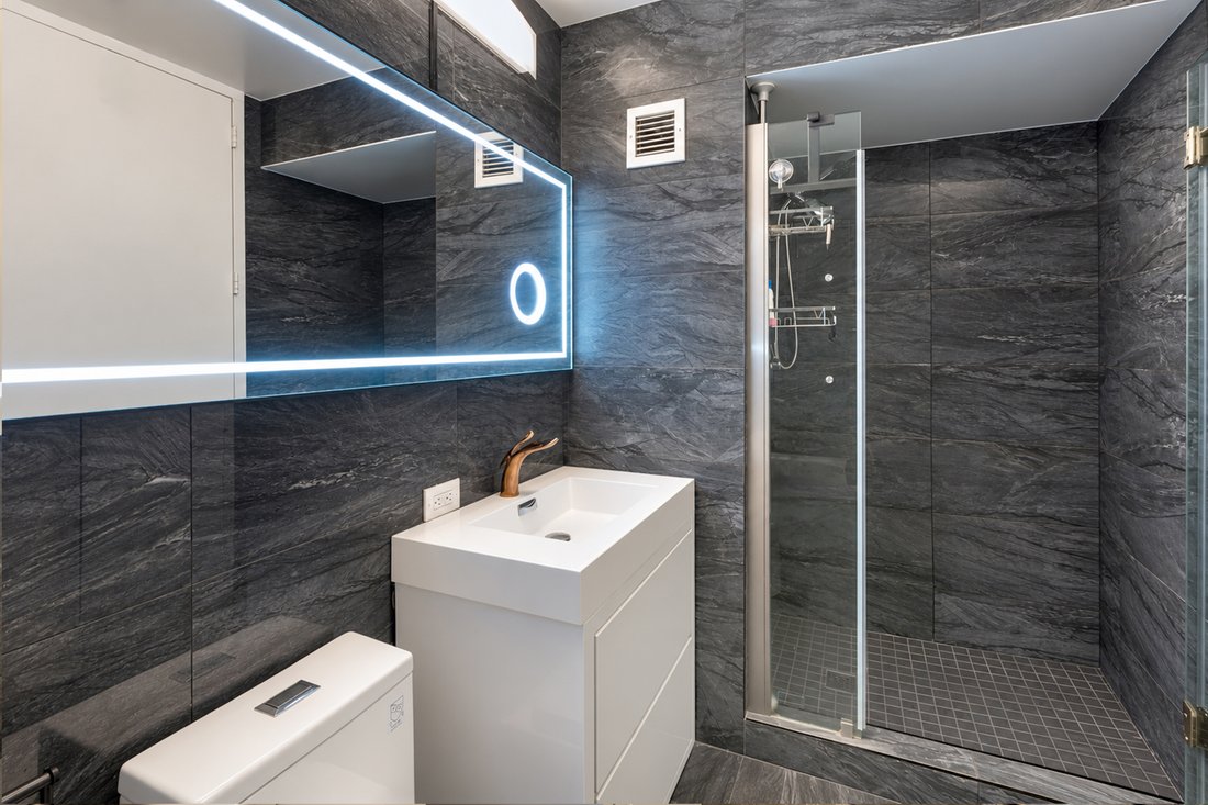 Condo in New York, New York, United States 5 - 18834583