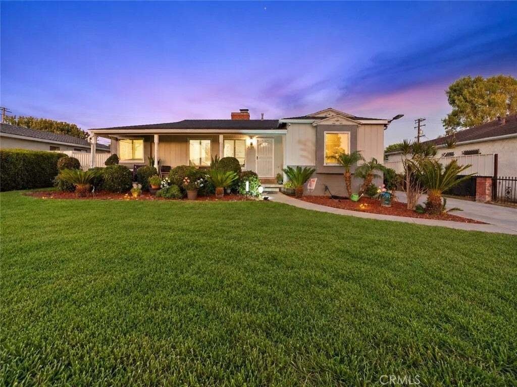 House in Inglewood, California, United States 1 - 18869031
