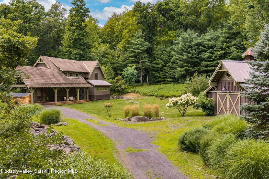 House in Accord, New York, United States 1 - 18872108