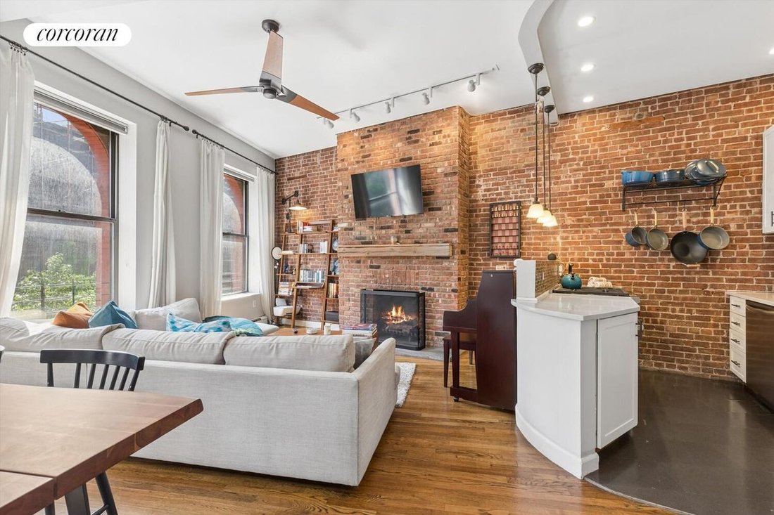 Co Op in New York, New York, United States 2 - 18871765