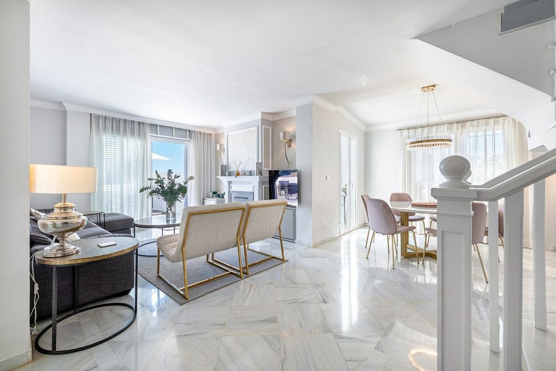 Townhouse in Puerto Banus, Marbella, Spain 4 - 18871656