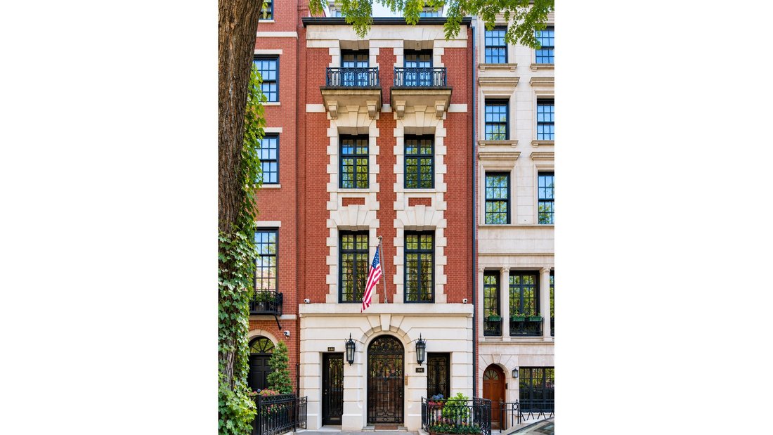 House in New York, New York, United States 1 - 18874567