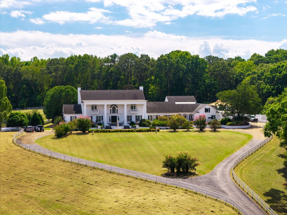 House in Ooltewah, Tennessee, United States 1 - 18872826