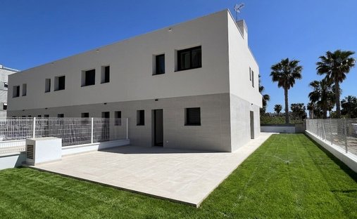 Stadthaus in Altafulla, Katalonien, Spanien 1