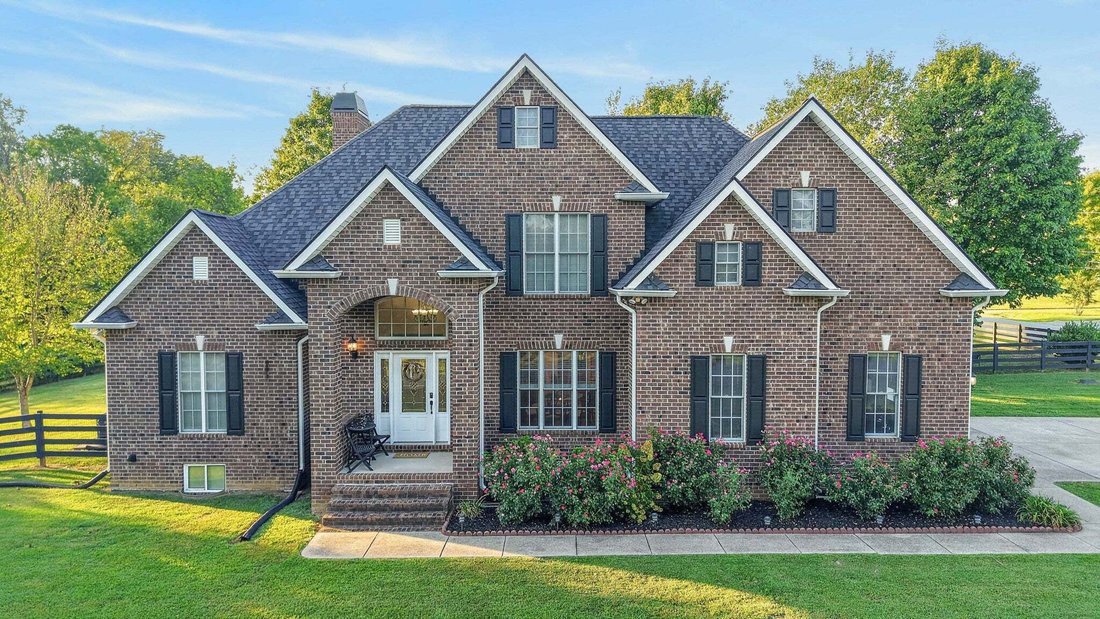 House in Castalian Springs, Tennessee, United States 1 - 18870605