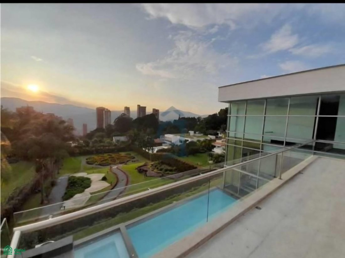 House in Medellín, Antioquia, Colombia 3 - 17870049
