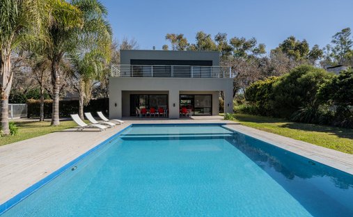 Casa en La Lonja, Provincia de Buenos Aires, Argentina 1