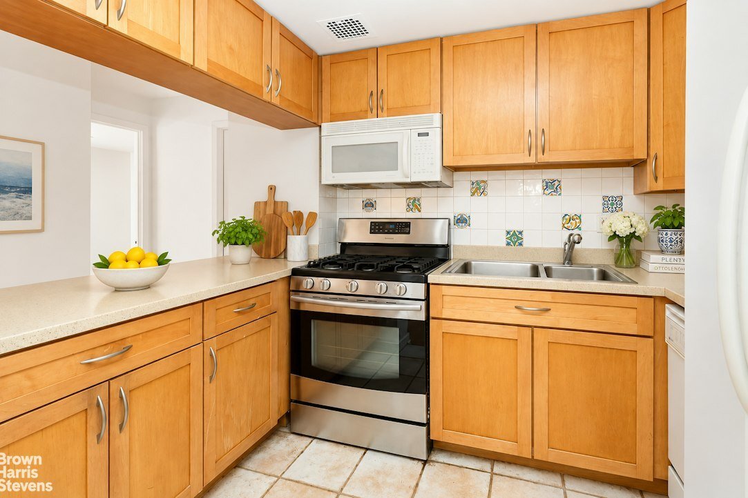 Co Op in New York, New York, United States 4 - 18874583