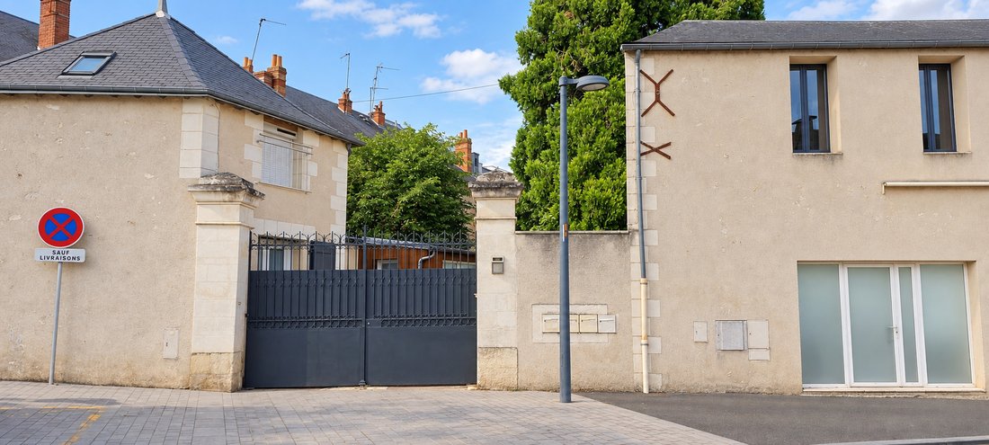 Saint Symphorien, Tours, France 1 - 17330686
