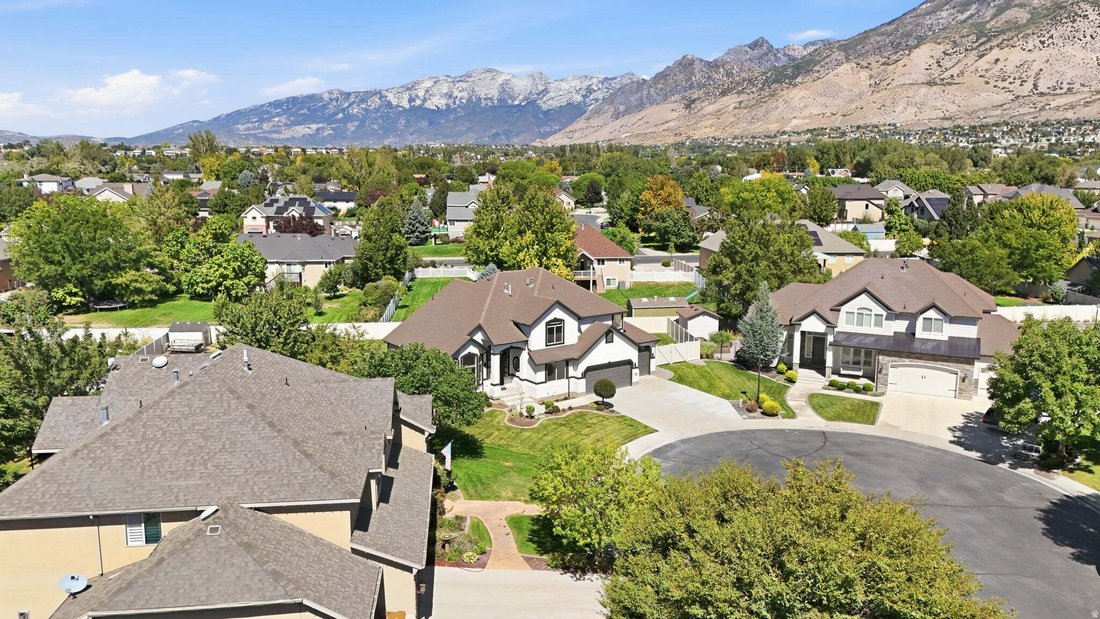Casa a Cedar Hills, Utah, Stati Uniti 2 - 18874004