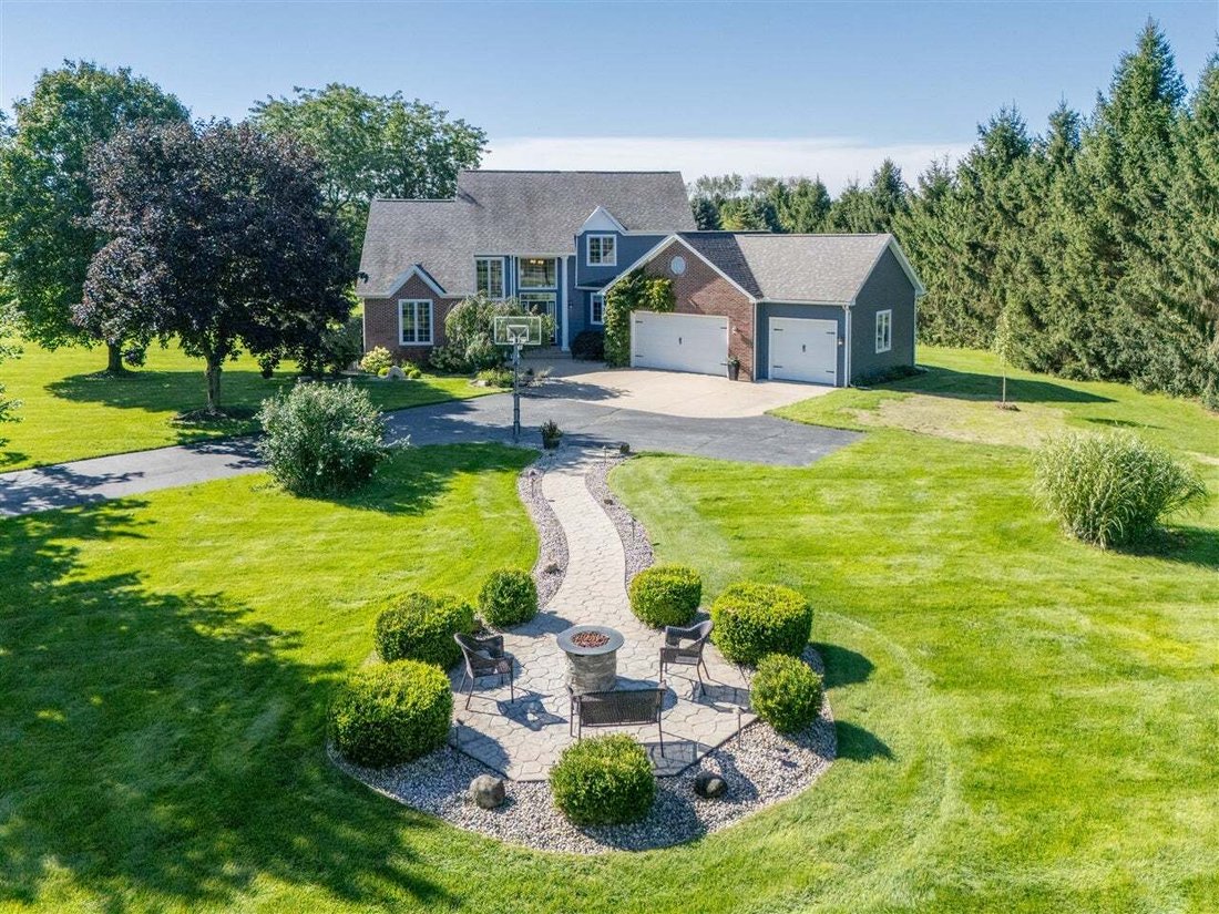 House in Mattawan, Michigan, United States 1 - 18874641