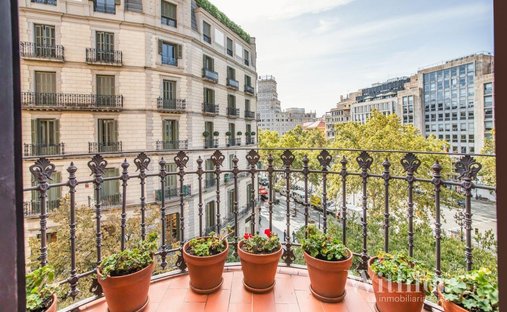 Apartamento en Eixample, Barcelona, España 1