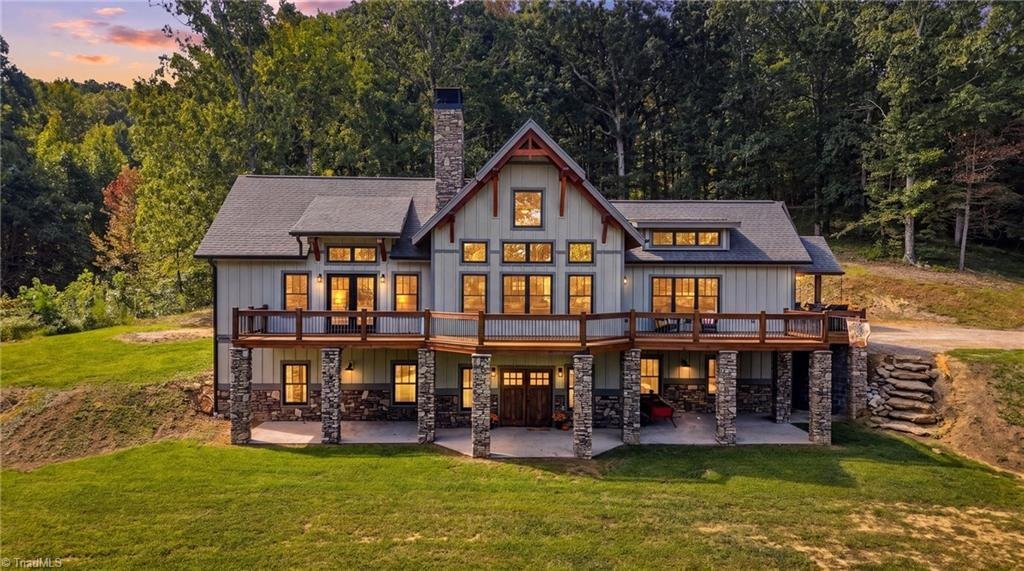 House in Township of Taylorsville, North Carolina, United States 2 - 18871015