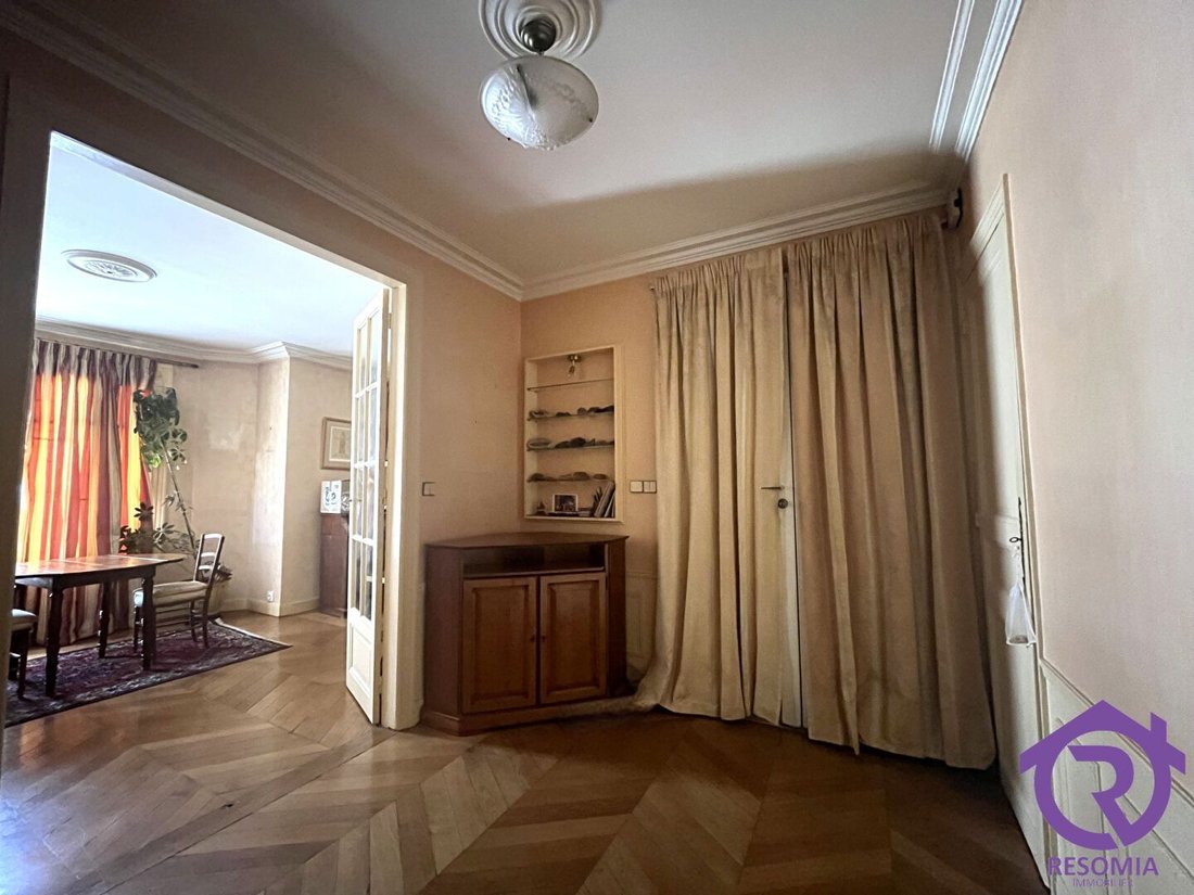 Appartement à Espaces Jeunes, Issy-les-Moulineaux, France 3 - 18872510