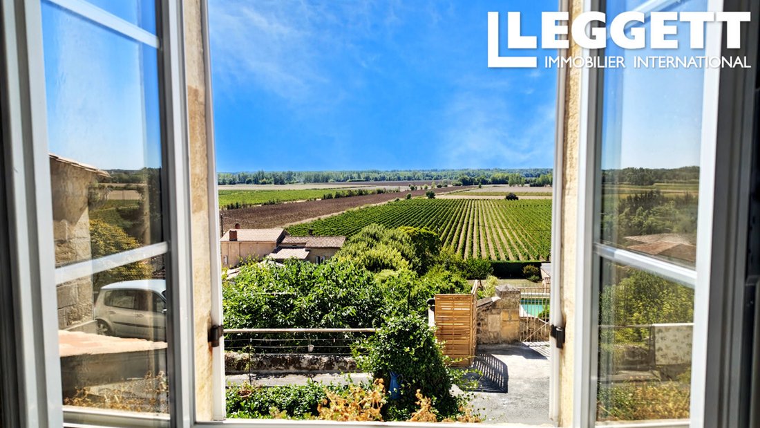 House in Langoiran, Nouvelle-Aquitaine, France 1 - 18874046