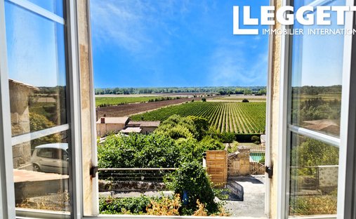 Casa a Langoiran, Nuova Aquitania, Francia 1