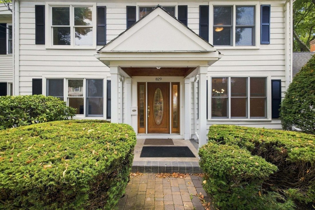 Casa a Newton, Massachusetts, Stati Uniti 2 - 18874862