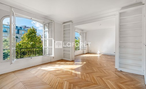 Apartment in La Fourche-Guy Môquet, Paris 17e Arrondissement, Paris 1