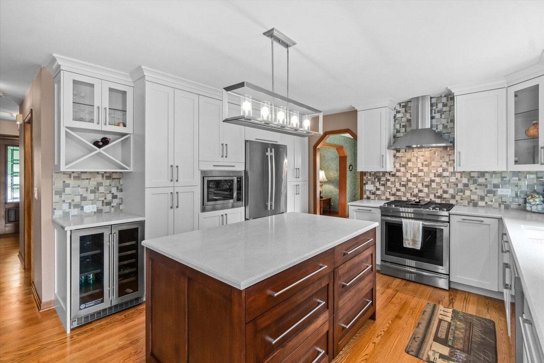 House in Naperville, Illinois, United States 3 - 18874071