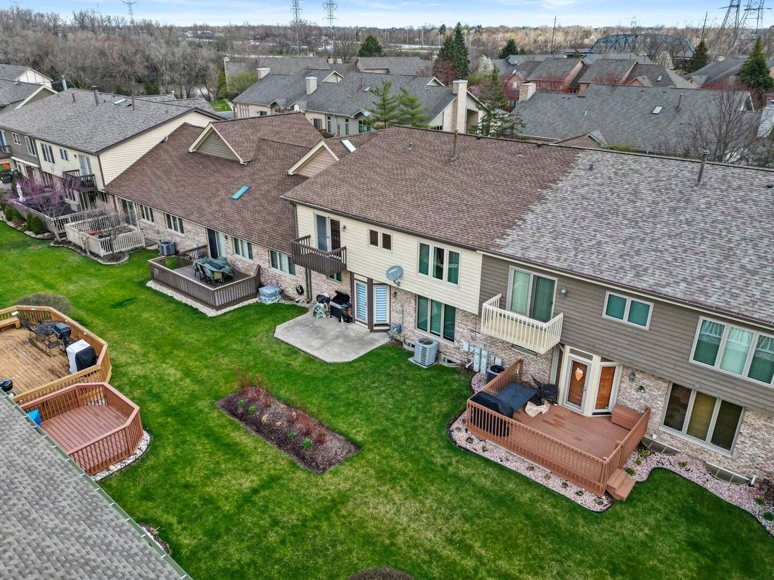 Townhouse in Palos Heights, Illinois, United States 3 - 18874076
