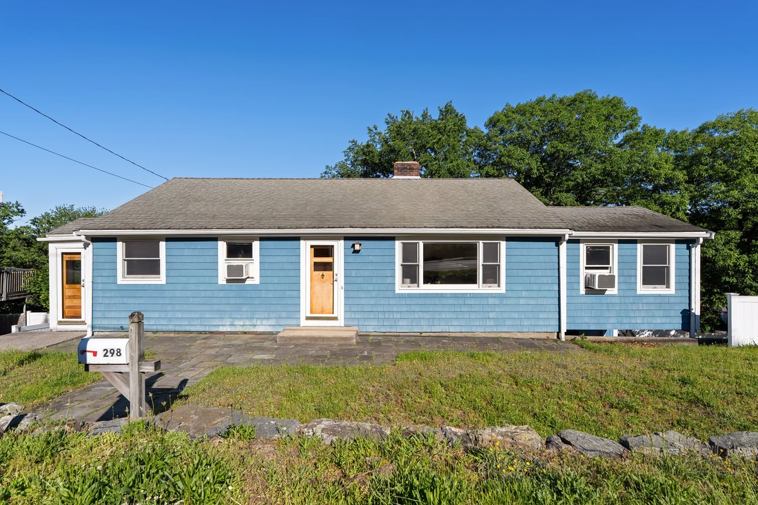 House in Arlington, Massachusetts, United States 3 - 18872328