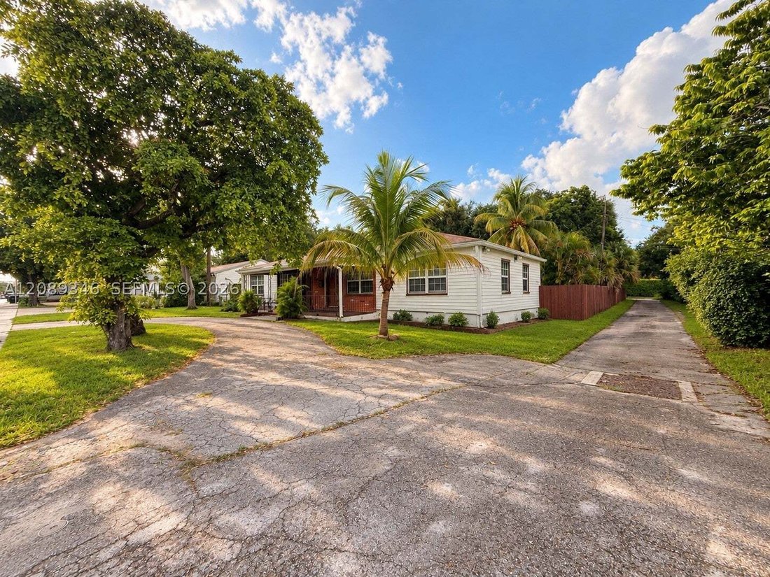 House in Miami, Florida, United States 2 - 18870705