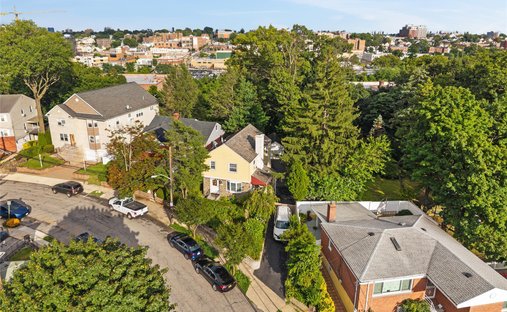 House in Yonkers, New York, United States 1