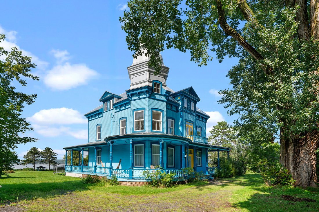 House in Saint-Antoine-de-Tilly, Quebec, Canada 2 - 18871793