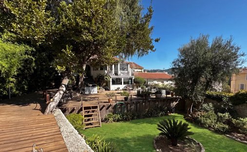 House in Tassigny, Cannes, France 1
