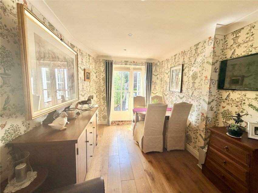 House in Lymington, England 4 - 18870856