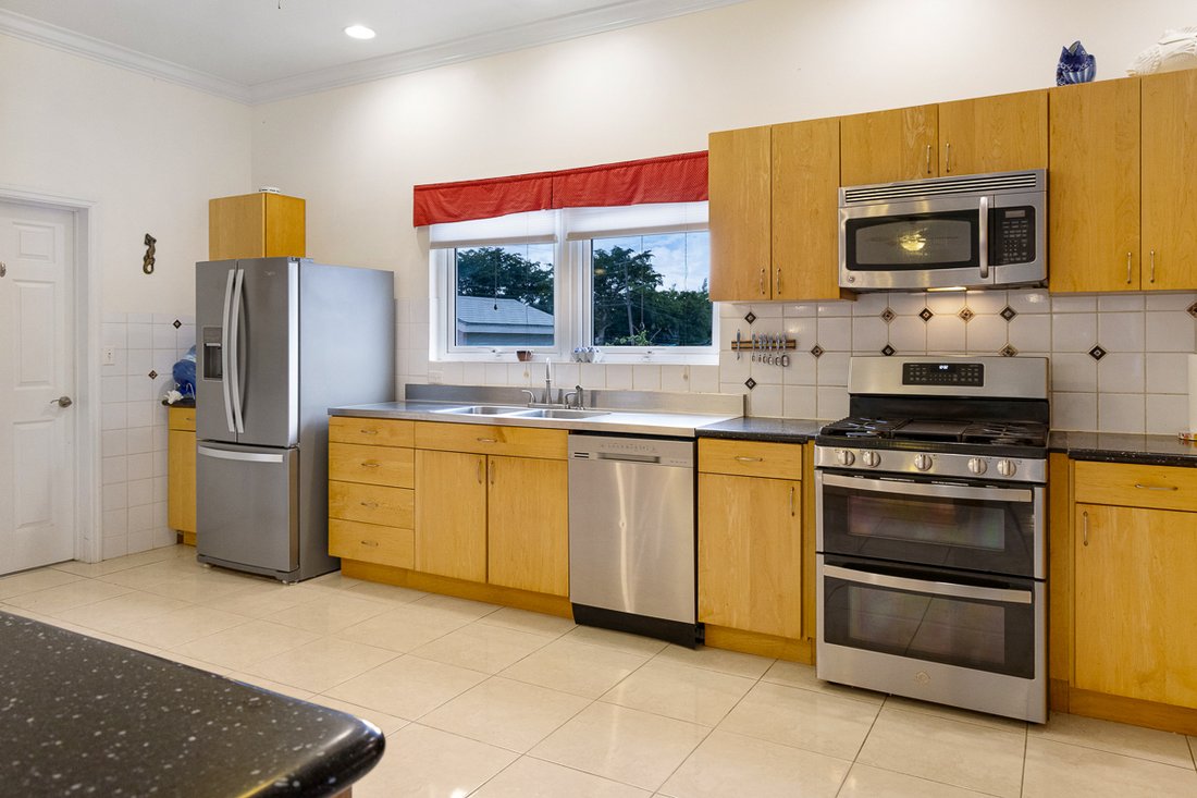 House in Freeport, Freeport, The Bahamas 5 - 18872050