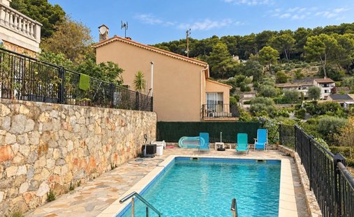 Appartamento a Riquebonne-Ferratone-Pizou, Vallauris, Francia 1