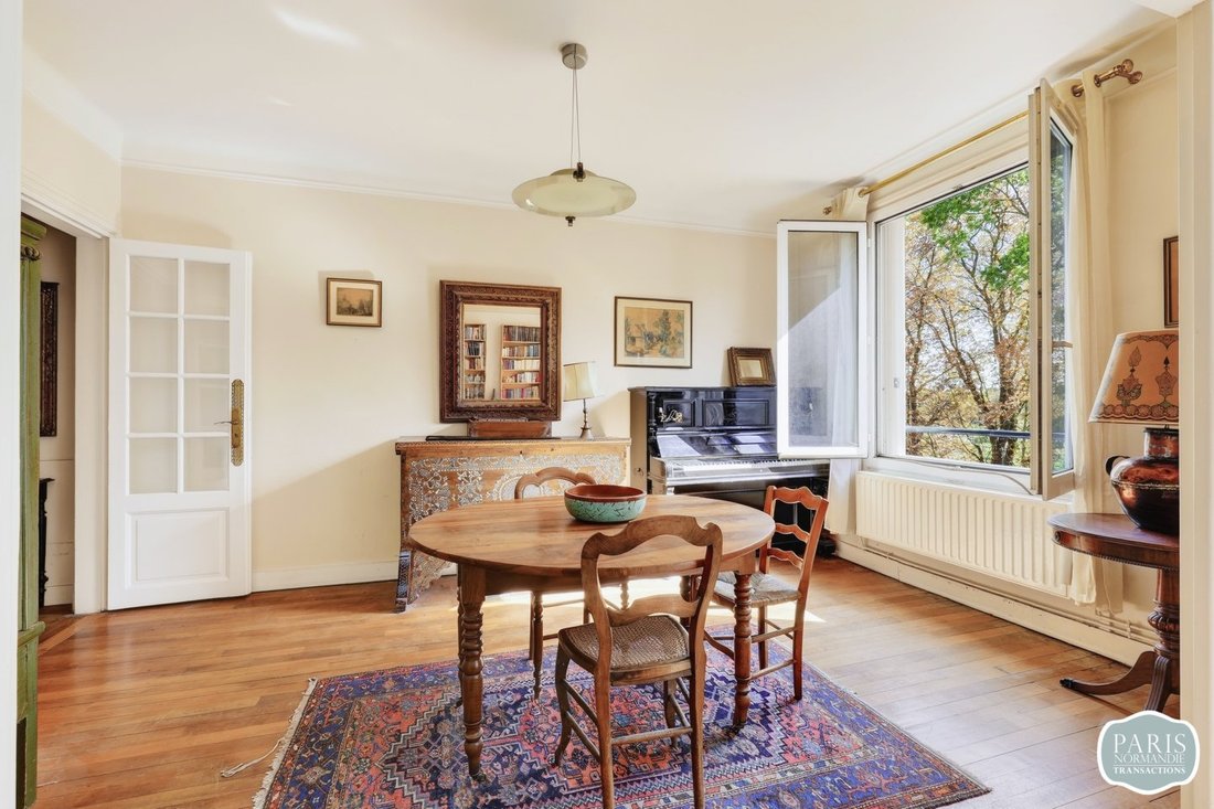 Apartment in Plateau Ouest, Suresnes, France 3 - 18874982