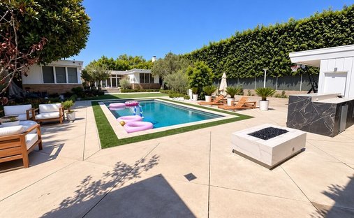 Beverly Hills, California, United States 1