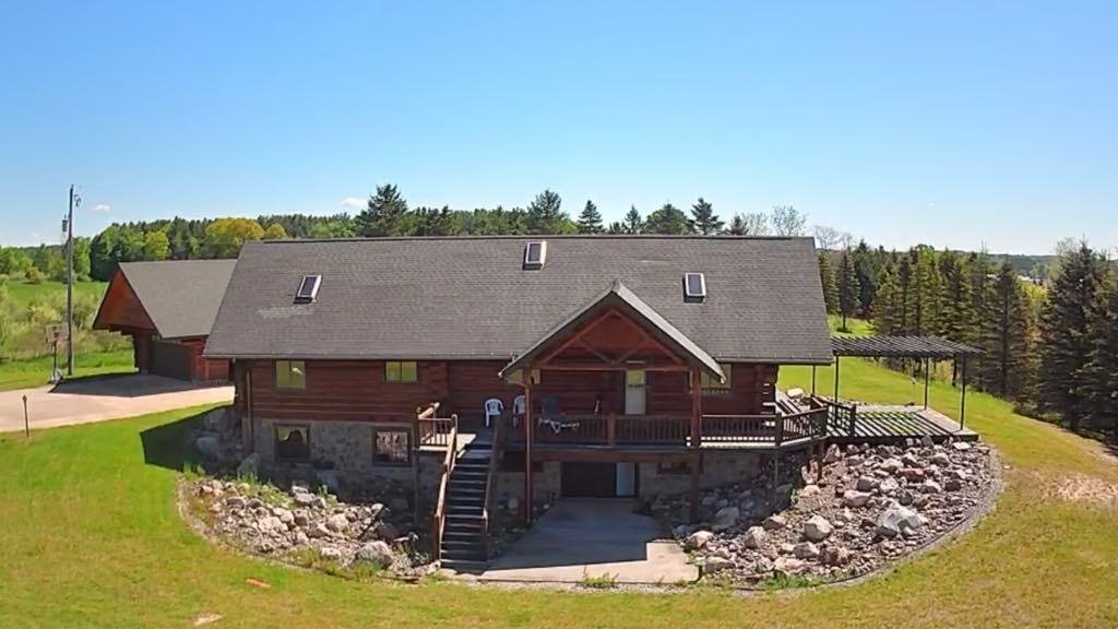 House in Evart, Michigan, United States 2 - 18874632