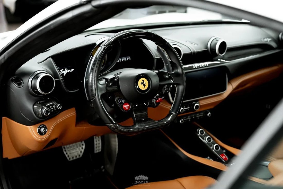 Cabriolet in West Palm Beach, FL, United States 2 - 18875481