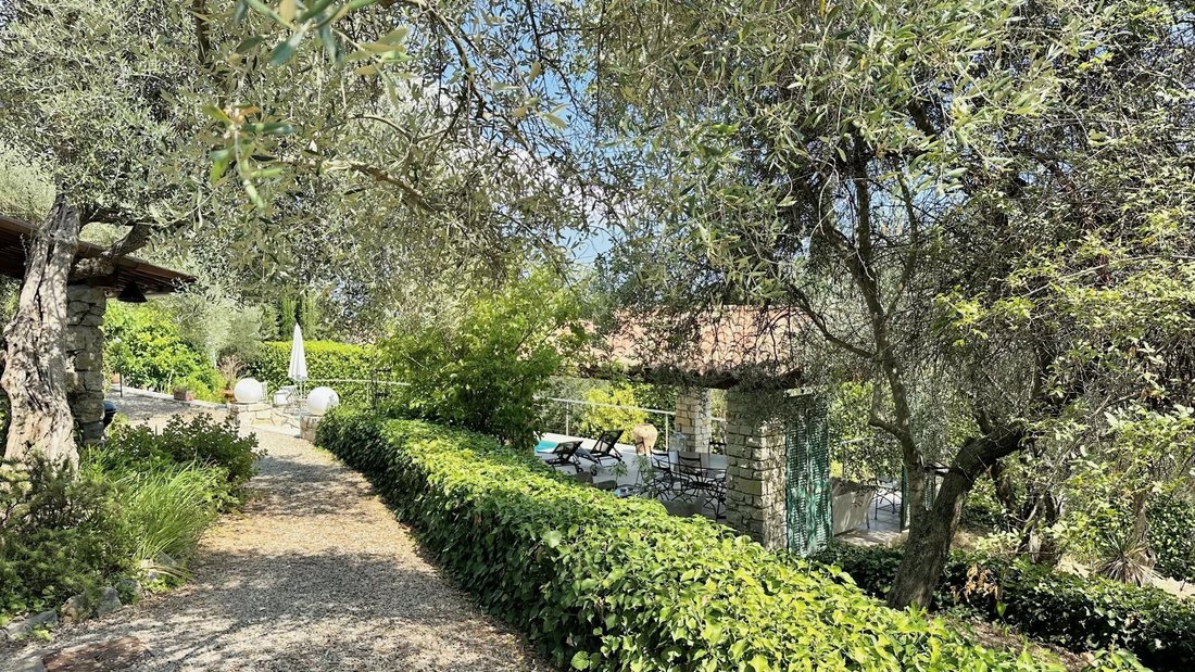 Casa a Le Tignet, Provenza-Alpi-Costa Azzurra, Francia 1 - 18872426