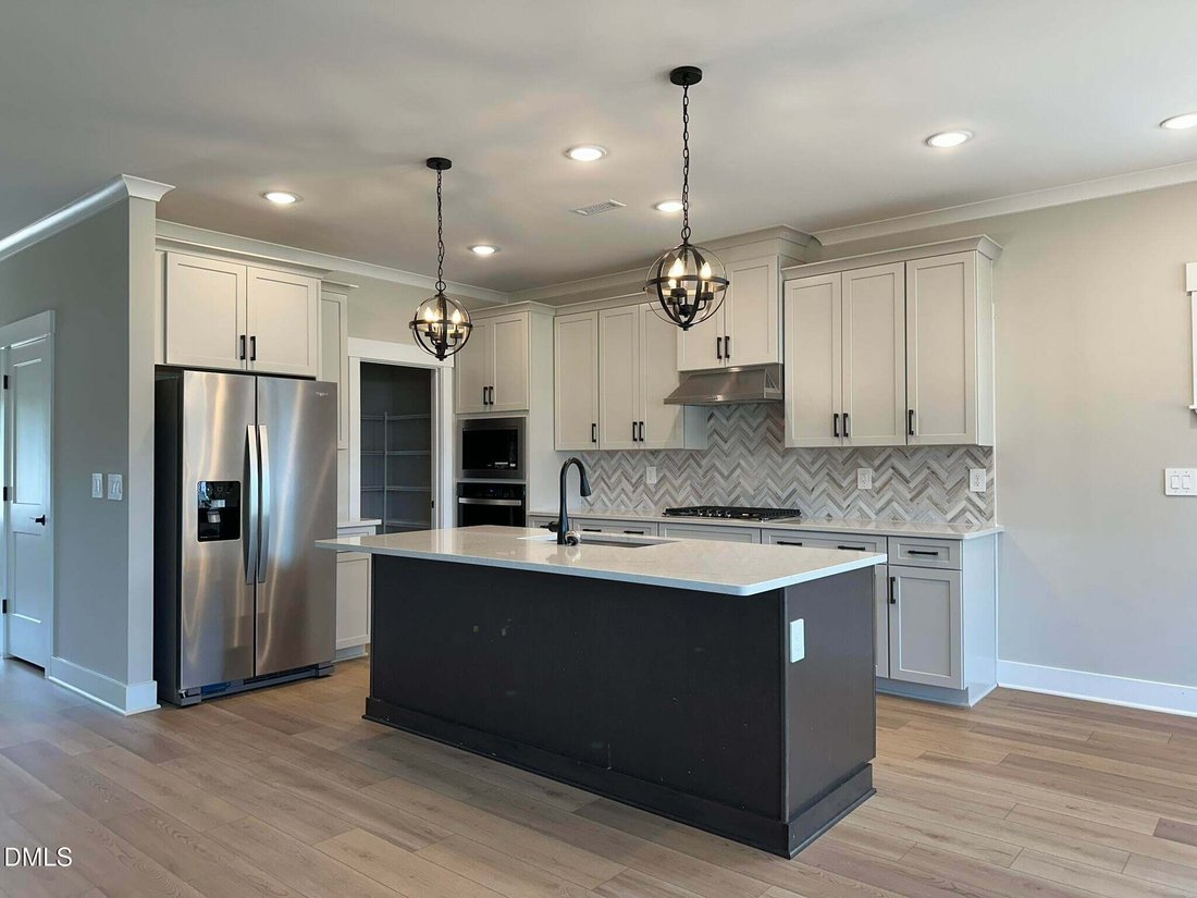 House in Zebulon, North Carolina, United States 3 - 18114055
