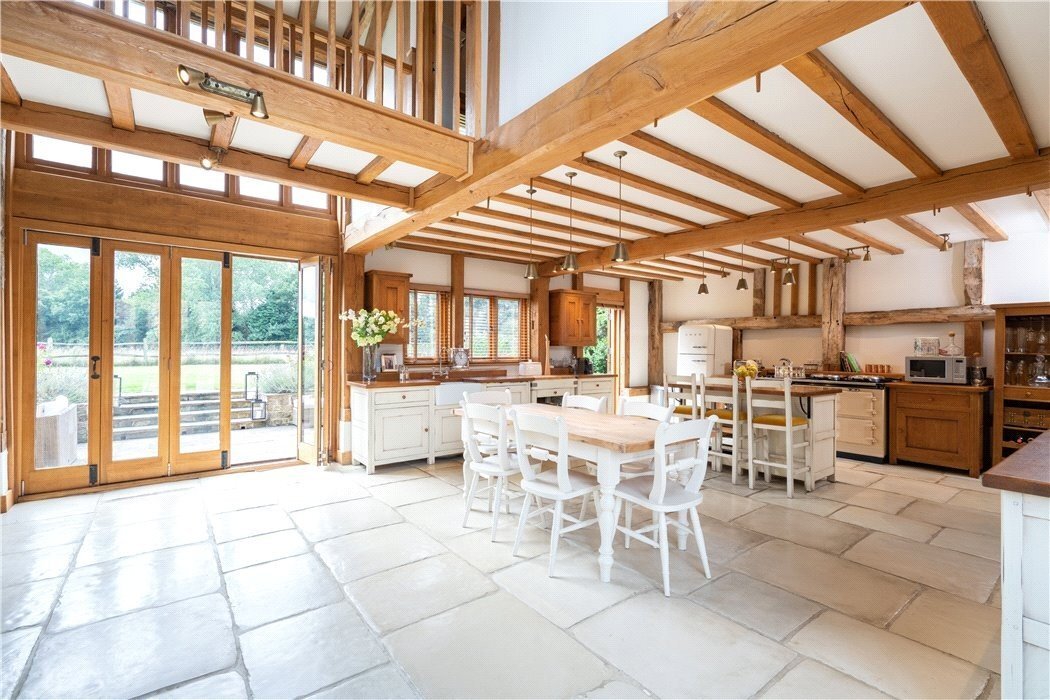 House in Shermanbury, England 2 - 18870773
