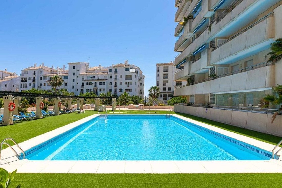 Apartment in Puerto Banus, Marbella, Spain 1 - 18871663
