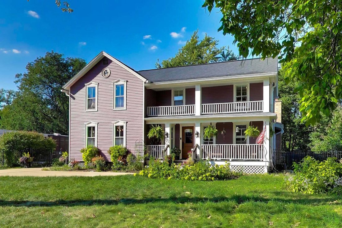 House in Arlington Heights, Illinois, United States 2 - 18871351