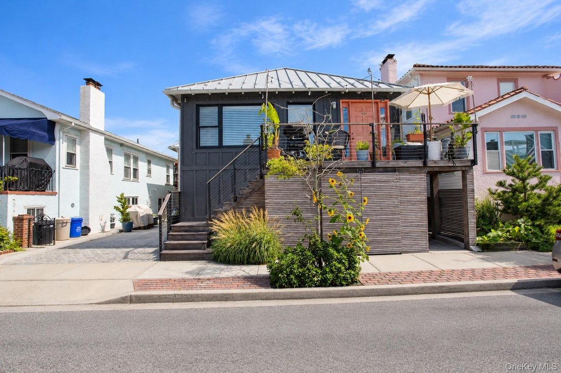 Long Beach, New York, United States 2 - 18874698