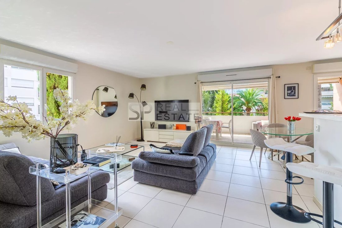 Apartment in Saint Nicolas, Cannes, France 5 - 18871909
