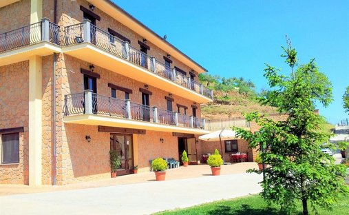 Farm Ranch in Artena, Lazio, Italy 1