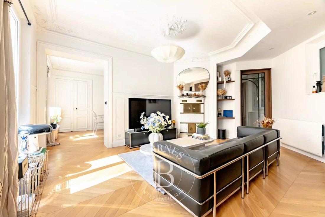 Wohnung in Mairie, Paris 8e Arrondissement, Paris 1 - 18874012