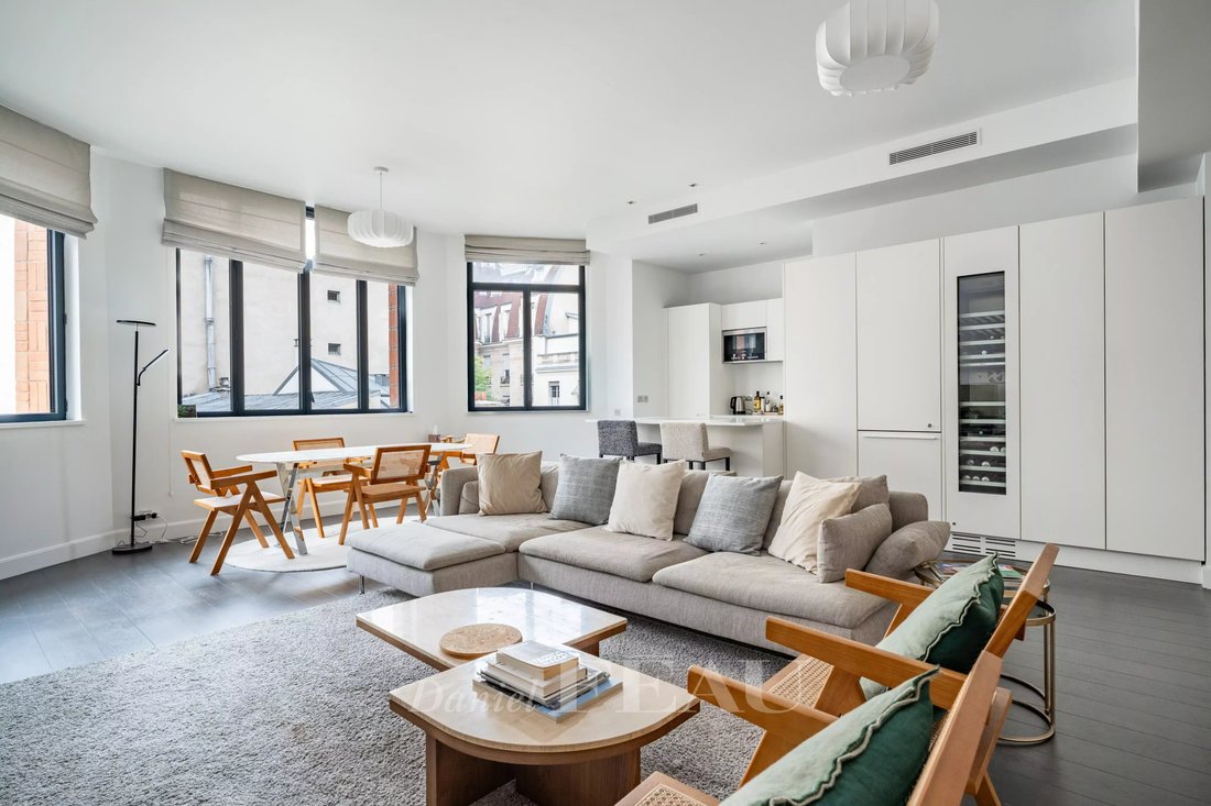 Apartment in Invalides, Paris 7e Arrondissement, Paris 2 - 18870743