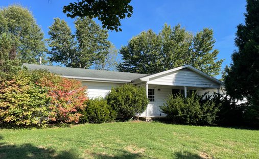 Farm Ranch in Lexington, Indiana, United States 1