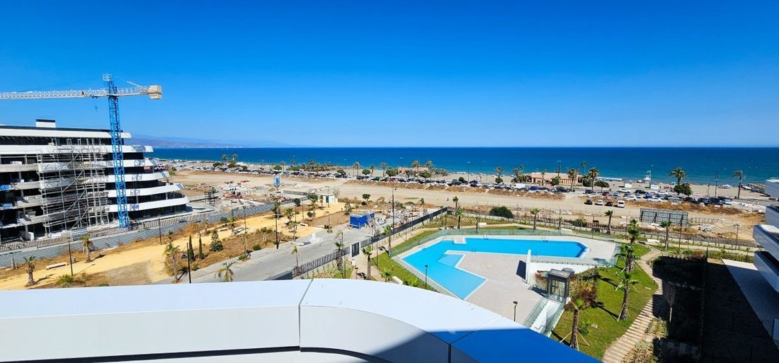 Appartamento a Torremolinos, Andalusia, Spagna 1 - 18871665